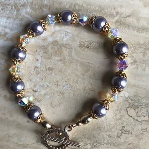 Gold fill Beaded Bracelet Pearl with Intricate Designs